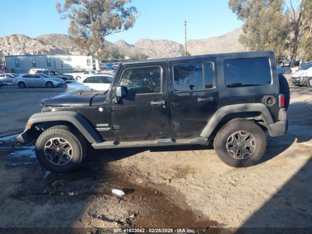 1C4BJWDG0FL565520 Jeep Wrangler Unlimited Sport