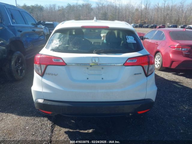 3CZRU6H31NM768923 Honda Hr-v Awd Lx