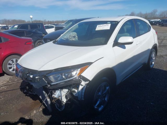 3CZRU6H31NM768923 Honda Hr-v Awd Lx