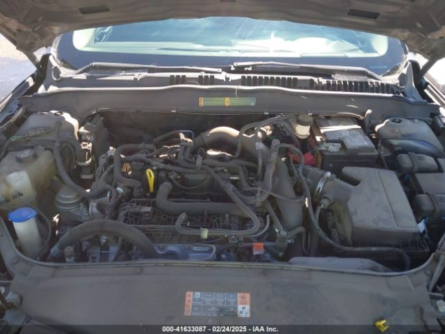 3FA6P0HD5KR176497 Ford FUSION SE