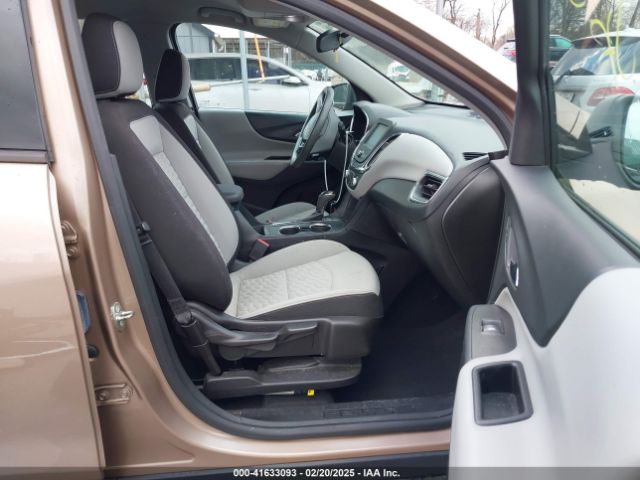 2GNAXHEV6J6313038 Chevrolet EQUINOX LS