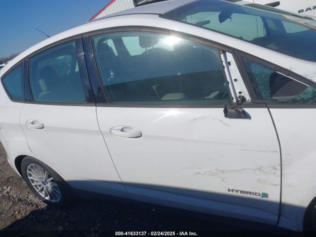 1FADP5AUXEL519452 Ford C-max Hybrid Se
