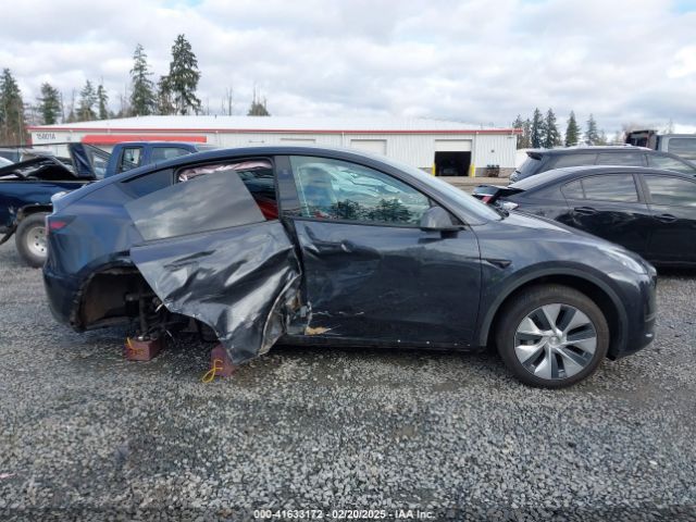 7SAYGDEEXRF006092 Tesla Model Y Long Range Dual Motor All-wheel Drive