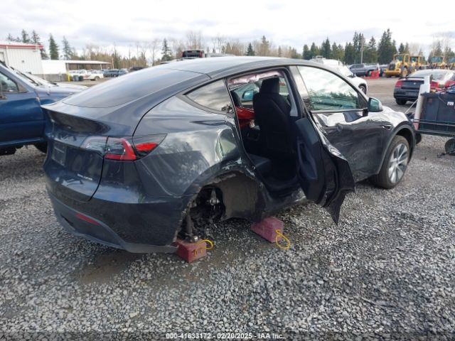 7SAYGDEEXRF006092 Tesla Model Y Long Range Dual Motor All-wheel Drive