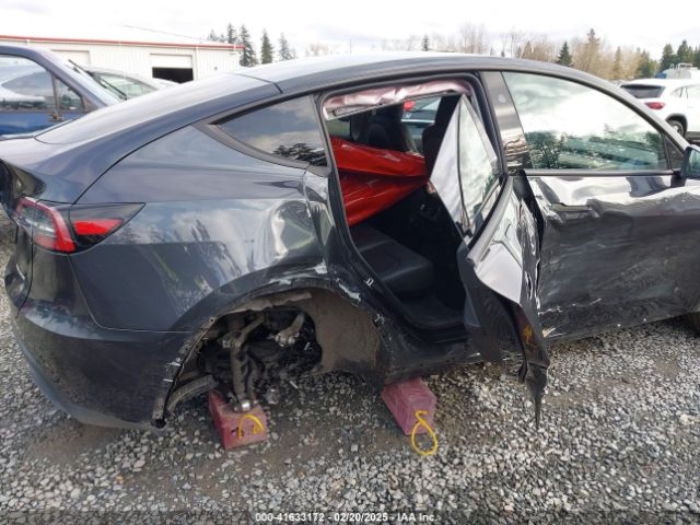 7SAYGDEEXRF006092 Tesla Model Y Long Range Dual Motor All-wheel Drive