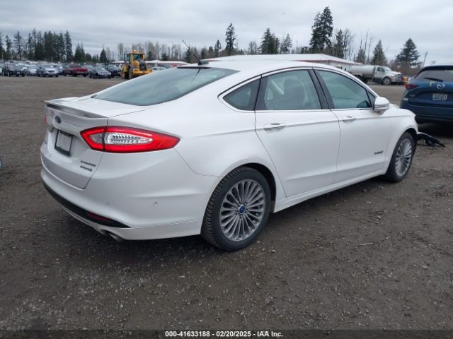 3FA6P0RU3ER357939 Ford Fusion Hybrid Titanium