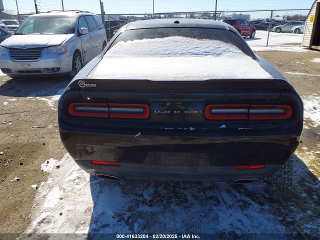 2C3CDZAG3FH739860 Dodge Challenger Sxt Or R/t