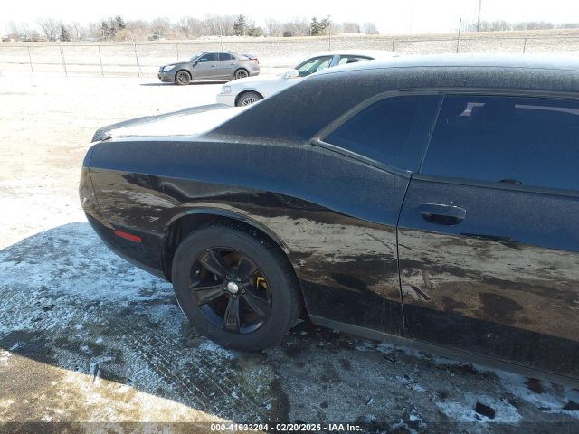 2C3CDZAG3FH739860 Dodge Challenger Sxt Or R/t