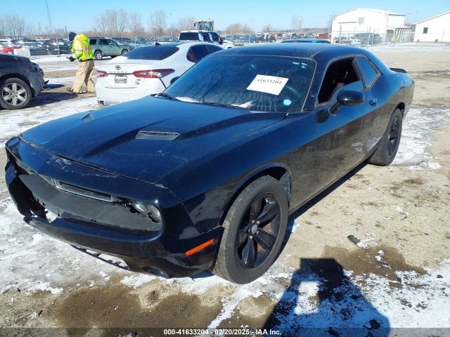 2C3CDZAG3FH739860 Dodge Challenger Sxt Or R/t