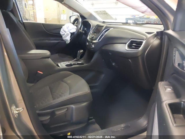 3GNAXVEX4KS578169 Chevrolet EQUINOX LT