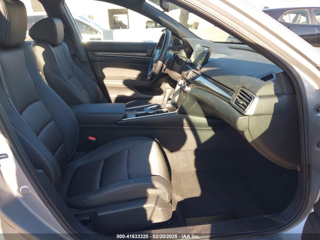 1HGCV1F32KA007861 Honda Accord Sport