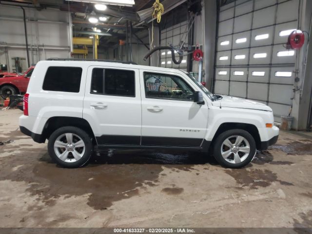 1C4NJRFB1FD105292 Jeep Patriot Latitude
