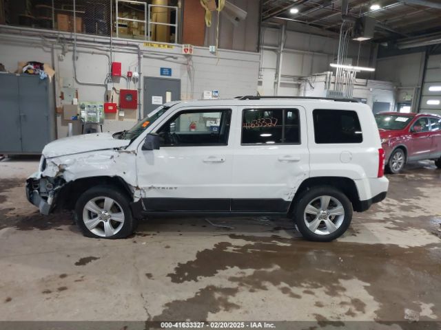 1C4NJRFB1FD105292 Jeep Patriot Latitude