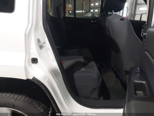 1C4NJRFB1FD105292 Jeep Patriot Latitude