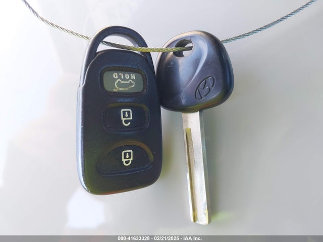 KMHD35LH2GU330020 Hyundai ELANTRA GT