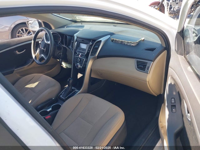 KMHD35LH2GU330020 Hyundai ELANTRA GT