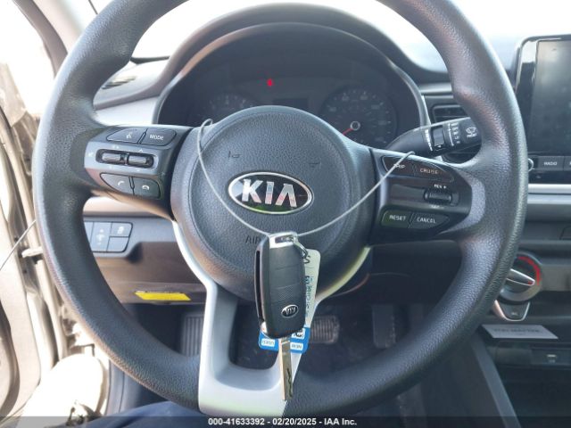 3KPA24AD5ME372745 KIA RIO S