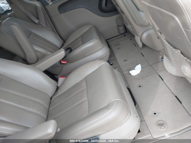 2C4RC1CG0ER409657 Chrysler Town & Country Touring-l