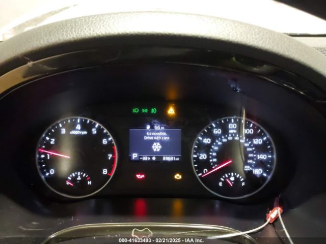 KNDEU2AA7P7418568 KIA SELTOS S