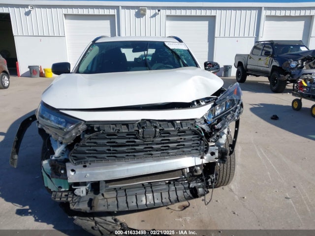 Toyota RAV4 LE 2021 2T3H1RFV8MC121093 Image 12