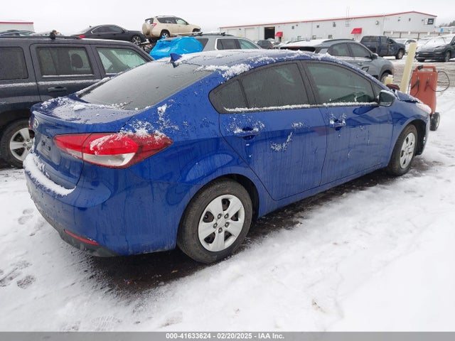 3KPFK4A7XHE057087 KIA FORTE LX