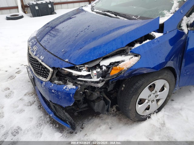 3KPFK4A7XHE057087 KIA FORTE LX