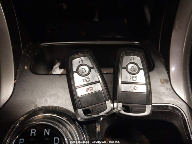 3FA6P0LU8HR251046 Ford Fusion Hybrid Se
