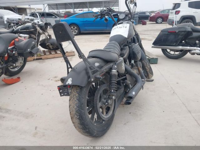 2018 HARLEY-DAVIDSON XL883 1HD4LE212JC408137 Photo 3