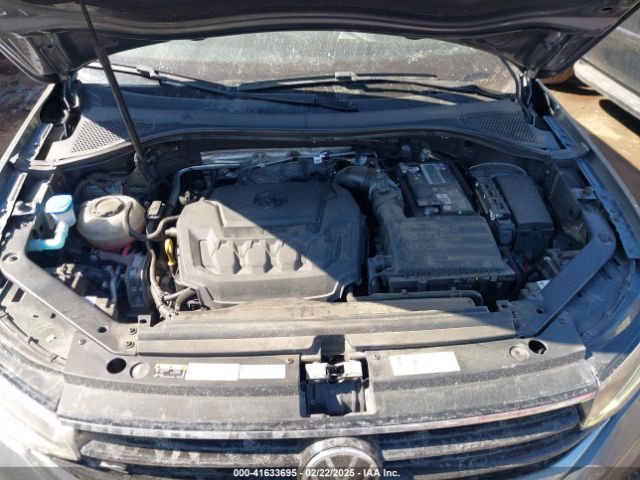 3VV8B7AX4NM117877 Volkswagen Tiguan 2.0t Se R-line Black