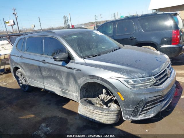 3VV8B7AX4NM117877 Volkswagen Tiguan 2.0t Se R-line Black