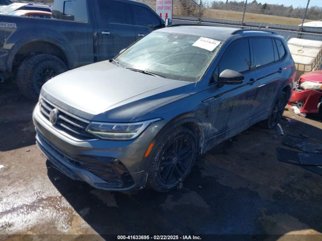 3VV8B7AX4NM117877 Volkswagen Tiguan 2.0t Se R-line Black