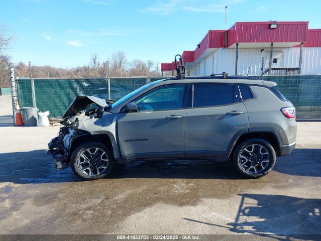 3C4NJDAB9KT734409 Jeep Compass Upland Edition 4x4