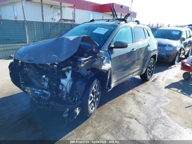 3C4NJDAB9KT734409 Jeep Compass Upland Edition 4x4