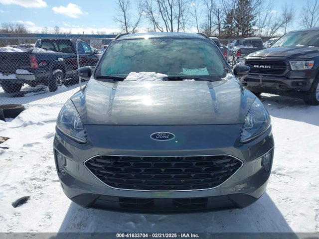 1FMCU9H97NUC03794 Ford ESCAPE SEL