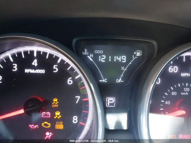 3N1CN7AP8FL948633 Nissan Versa 1.6 Sv