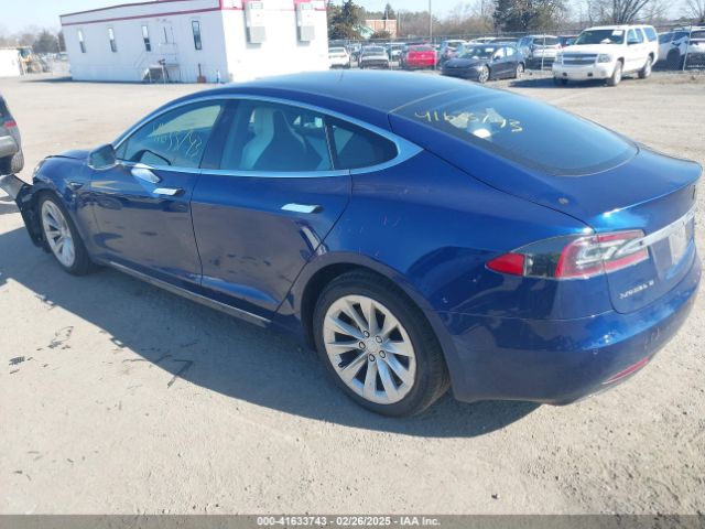 2018 TESLA MODEL S 5YJSA1E21JF270136 Photo 2
