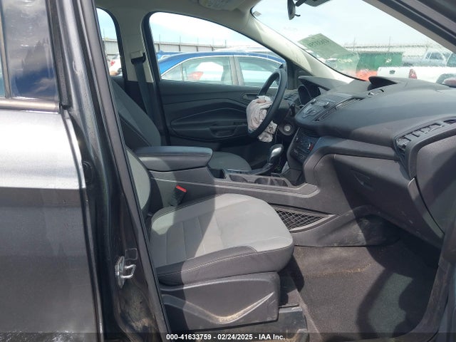 1FMCU0F71KUA74959 Ford ESCAPE S