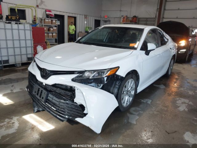 4T1B11HK4KU853137 Toyota CAMRY LE