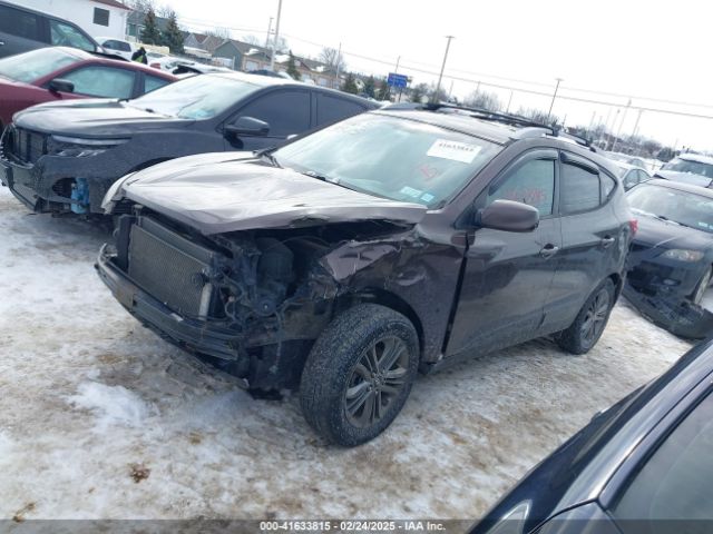 KM8JUCAG7FU972729 Hyundai TUCSON SE