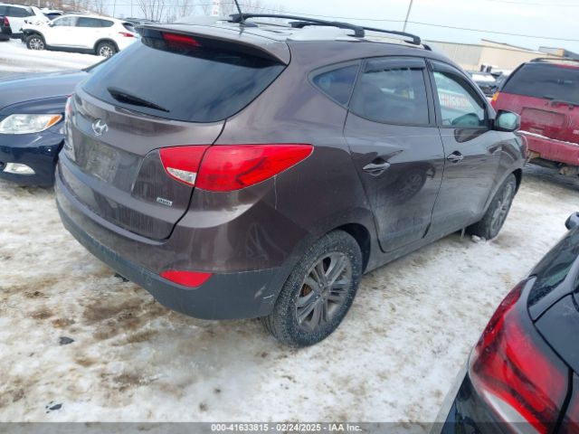 KM8JUCAG7FU972729 Hyundai TUCSON SE