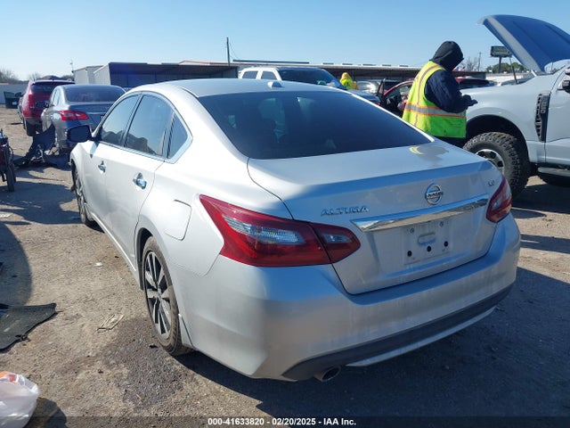 1N4AL3AP0JC140855 Nissan Altima 2.5 Sv
