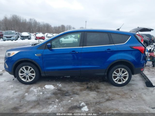 1FMCU9GD1KUA57846 Ford ESCAPE SE