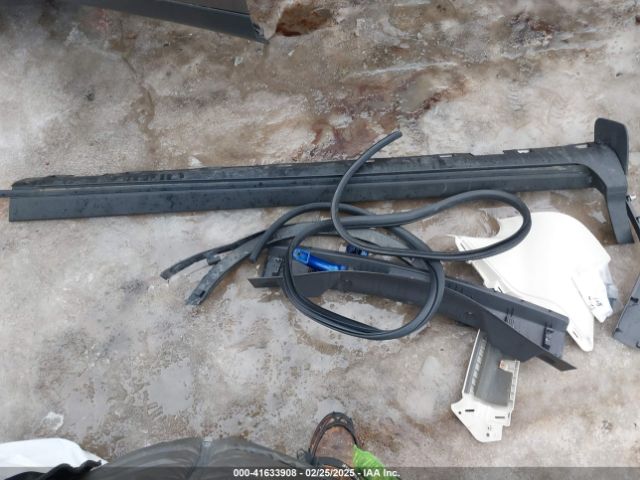 1FMCU9GD1KUA57846 Ford ESCAPE SE