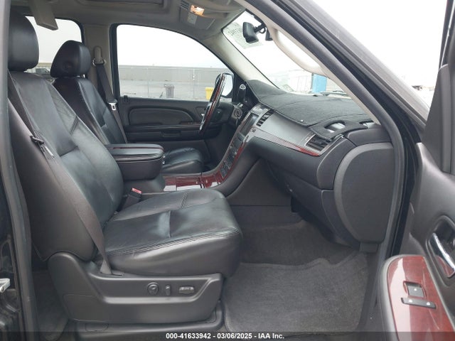 2007 CADILLAC ESCALADE ESV 1GYFK66867R249147 Photo 4