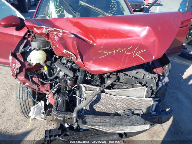 KM8J2CA46KU023517 Hyundai TUCSON SE