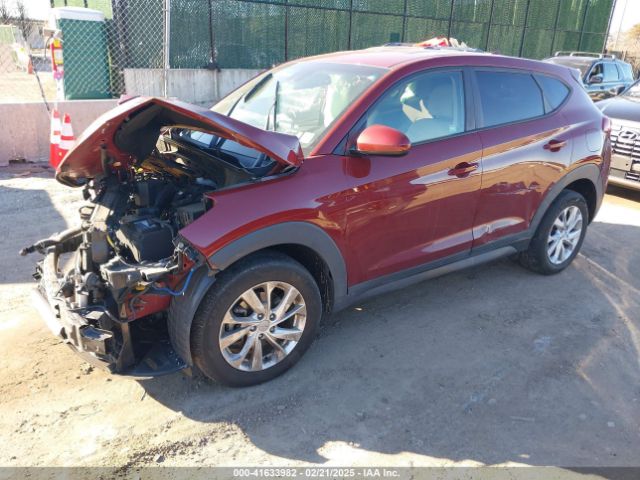 KM8J2CA46KU023517 Hyundai TUCSON SE