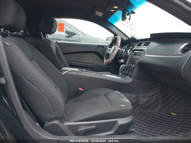 Ford Mustang V6 2014 1ZVBP8AM9E5250123 Image 5