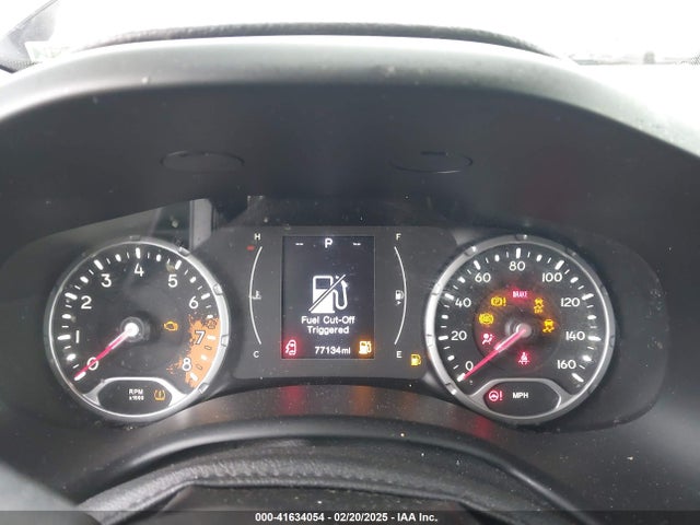 ZACCJABT0FPB71634 Jeep Renegade Latitude
