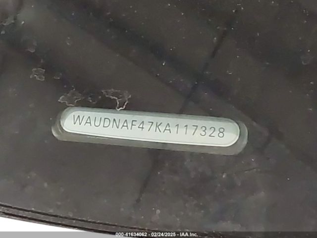 WAUDNAF47KA117328 Audi A4 45 Premium