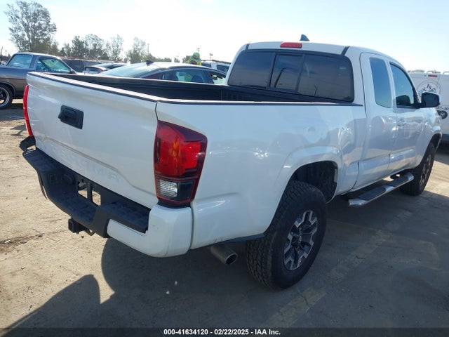 5TFRX5GN9JX106232 Toyota Tacoma Sr